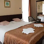 Hotel Roosevelt 3*