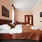 Hotel Roosevelt 3*