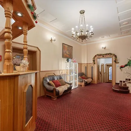 Roosevelt Hotel 3*