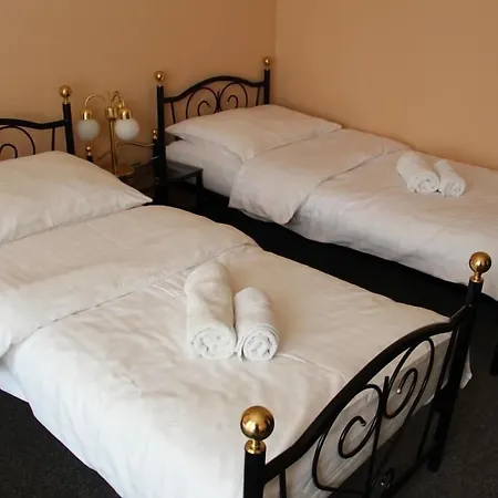 Hotell Roosevelt 3*