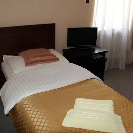 Roosevelt Hotell 3*