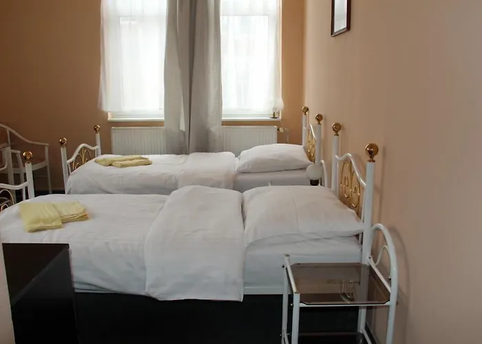 Roosevelt Hotel 3*