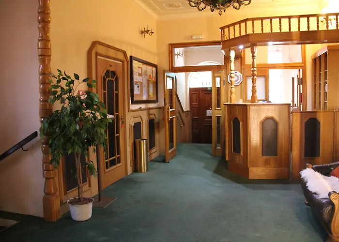Roosevelt Hotel 3*